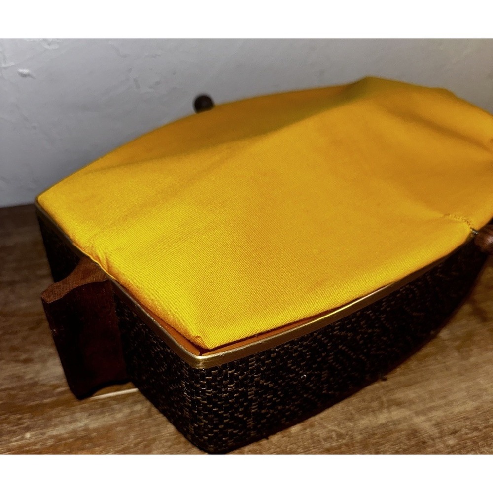 JCPenney Bun Warmer Model 7720  Goldenrod With Woven Accent